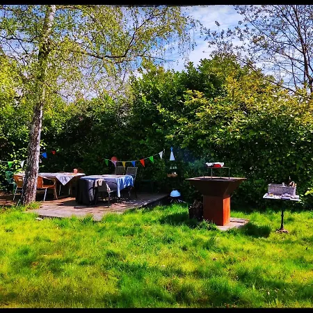 & Moi Bed & Breakfast *